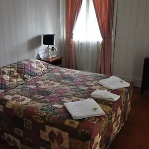 https://australian-hotel-boonah.queenslandhotels.net